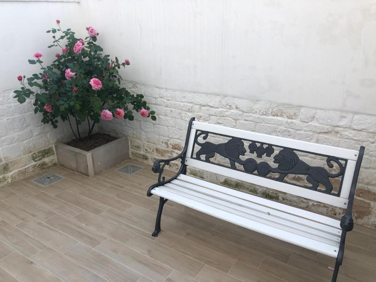 Bed and Breakfast Nido Di Pietra-Dimora In Centro Alberobello Exterior foto