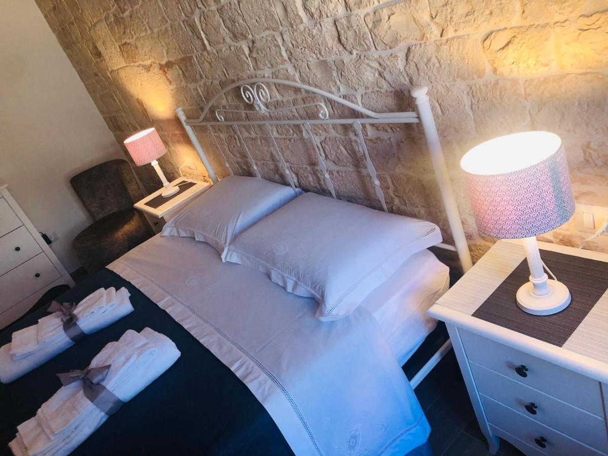 Bed and Breakfast Nido Di Pietra-Dimora In Centro Alberobello Exterior foto